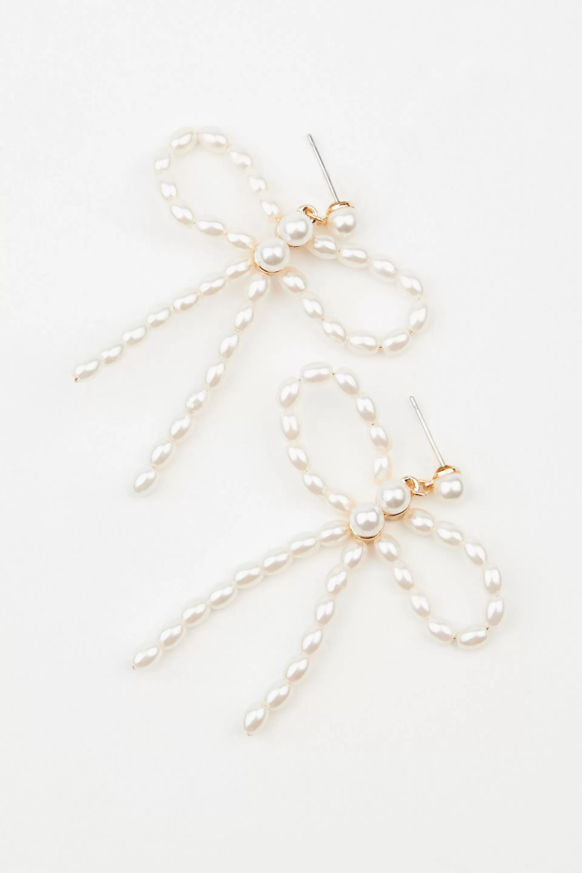 Bow Pearl Earrings*Garage Clothing Flash Sale