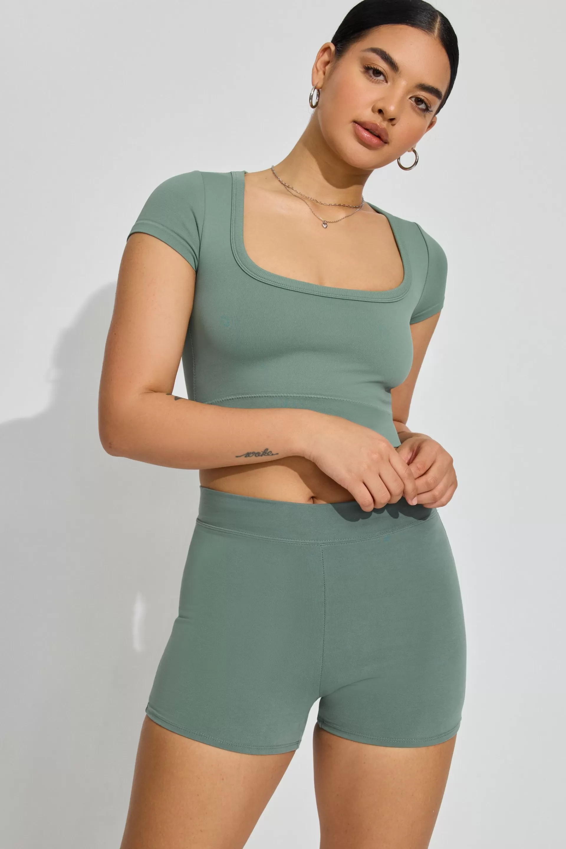 High Rise Booty Short*Garage Clothing Discount