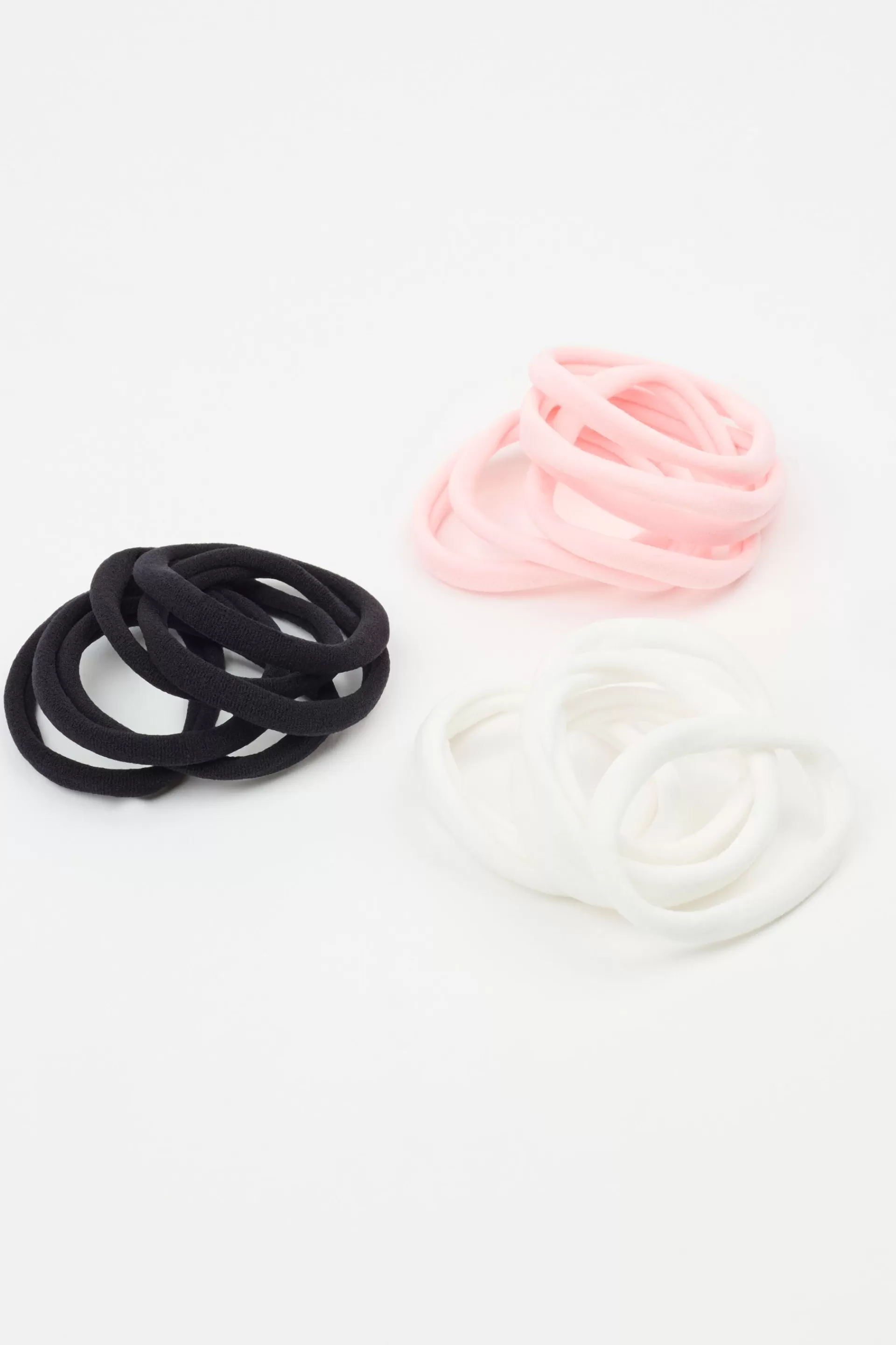 Pack Of 18 Seamless Hair Elastics*Garage Clothing Flash Sale